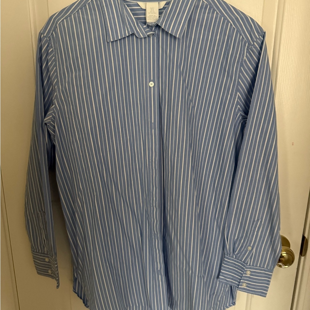 H&M Blue Striped Button Down Shirt
